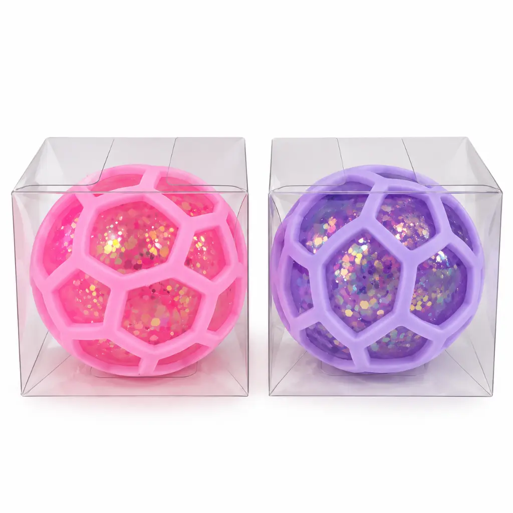 Bolas sensoriales brillantes en cajas transparentes.webp