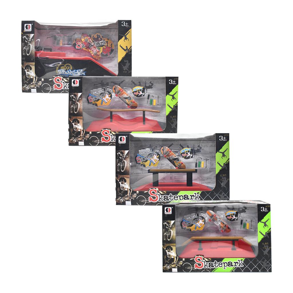 SKATE PARK C/ RAMPA Y ACCESORIOS 25CM E/ CJ ( 8534 / 8542 )