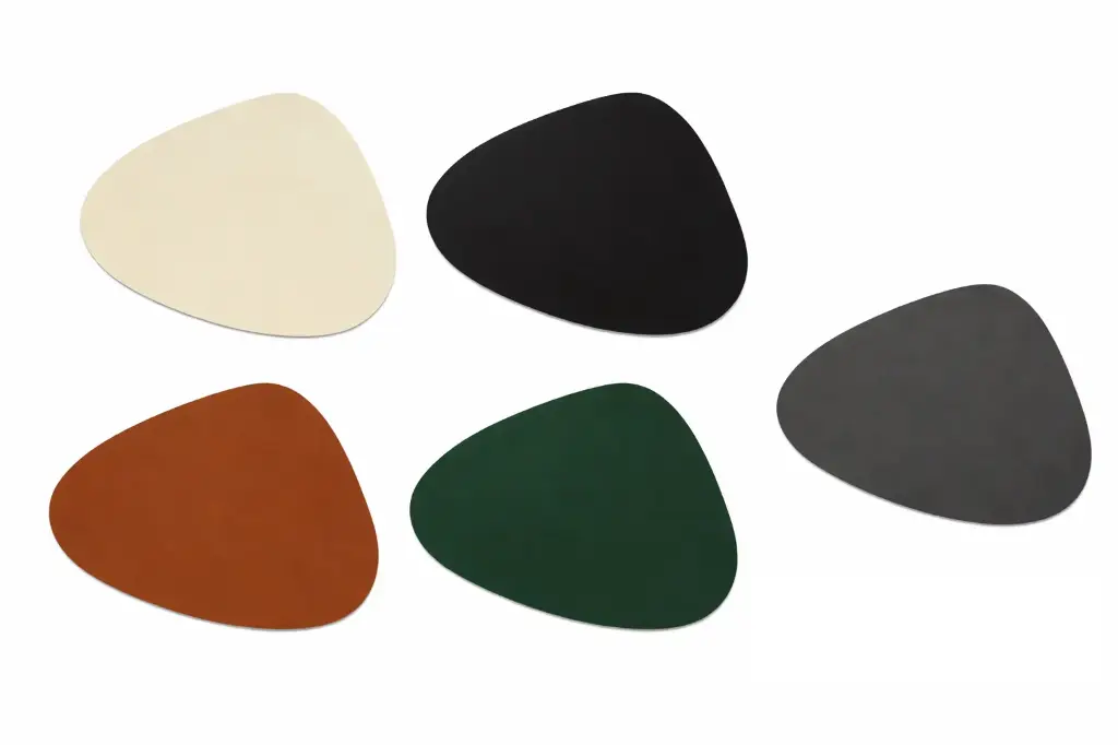 INDIVIDUAL PVC 36 X 45CM ( 2446-02 )