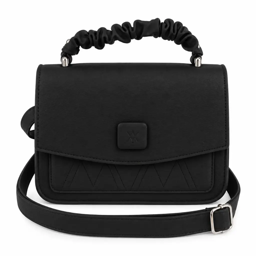 CARTERA AMAYRA NEGRO ( 67.8700127 )